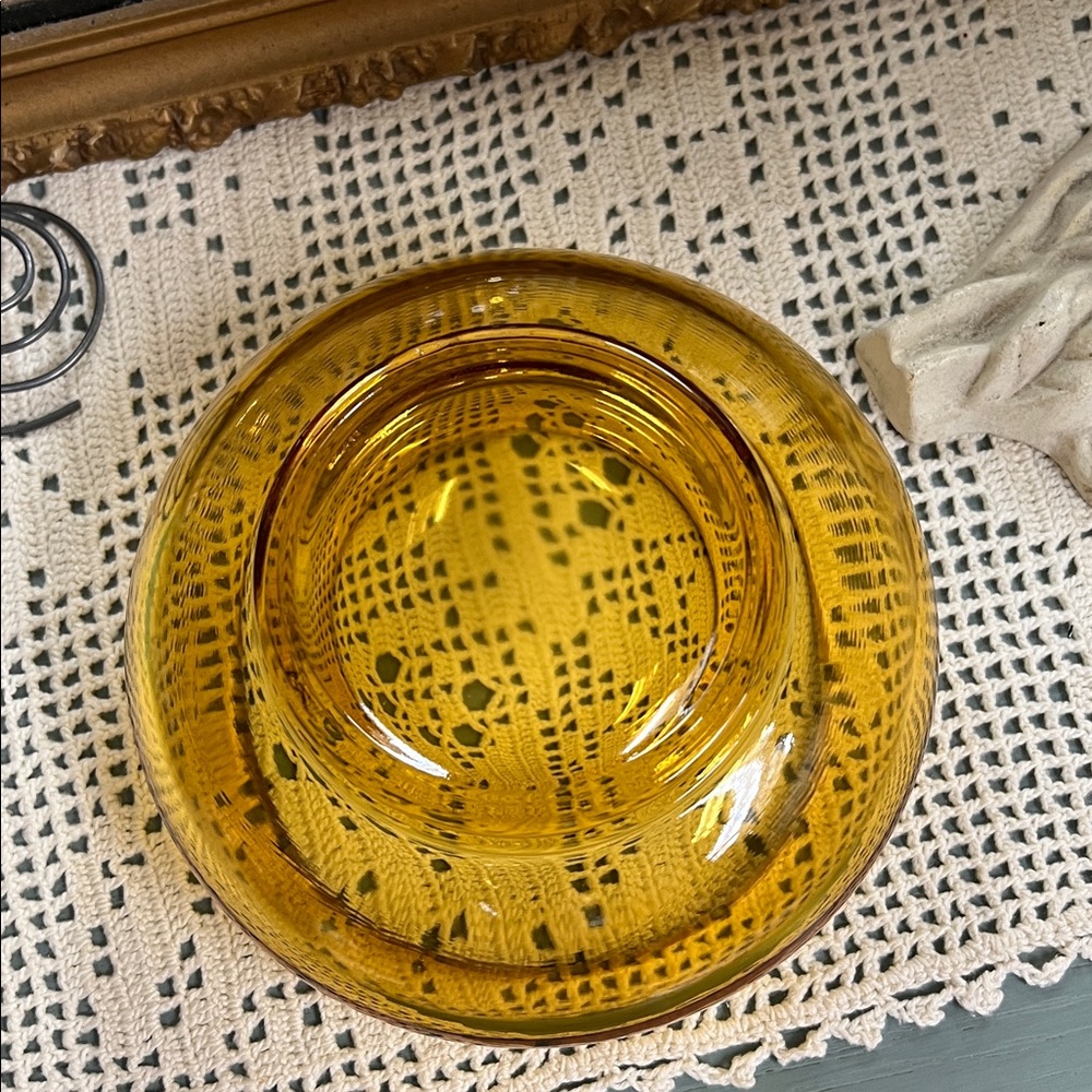 Amber Glass Bowl Vintage - Picture 3 of 6